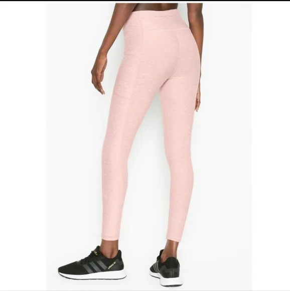 NWOT Victoria's Secret Essential Pocket Leggings - Picture 3 of 9